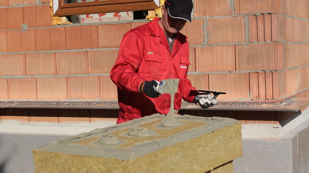 Вы строите дом? Подскажем, как найти строительную бригаду с рекомендациями