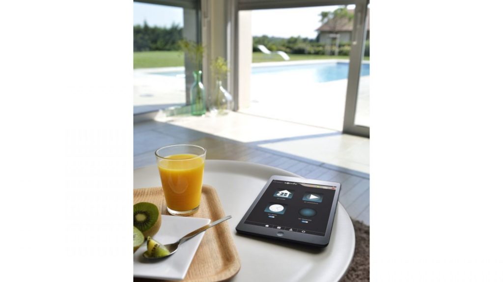 Умный дом. Посмотри, на что он способен