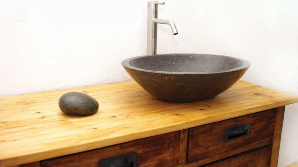 Очарование черных деталей