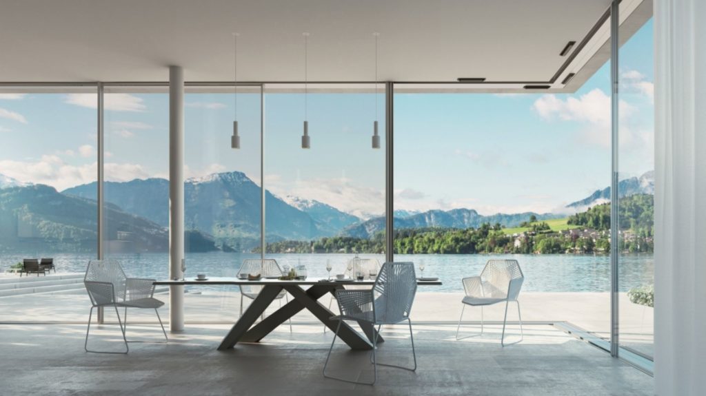 Широкоформатные раздвижные двери - эффектный выход на террасу