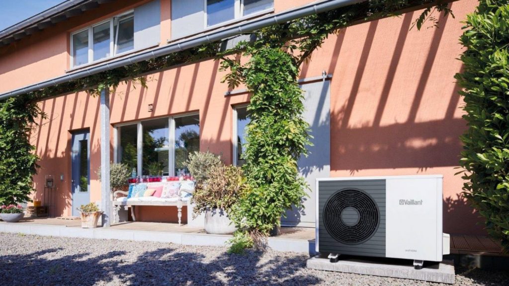 Преимущества тепловых насосов воздух-вода Преимущества тепловых насосов воздух-вода