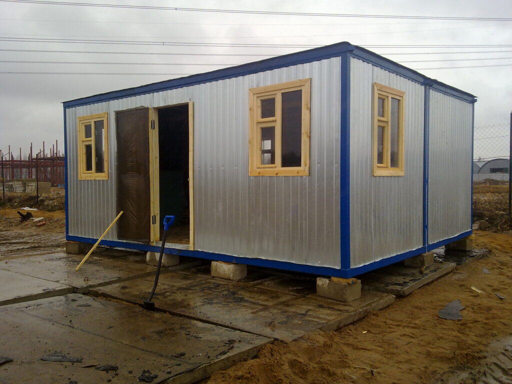 Аренда бытовки: удобство и комфорт для временного проживания